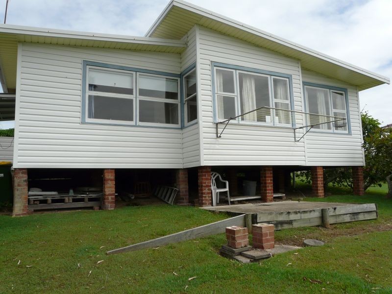 Hallidays Point NSW 2430