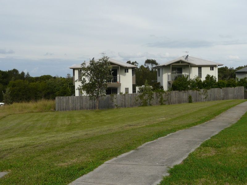6 Pearl Place, Diamond Beach NSW 2430
