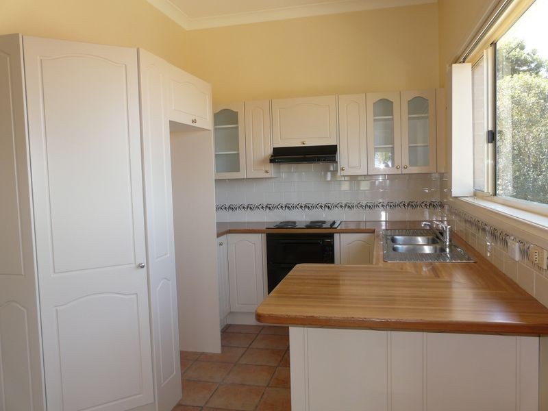 Hallidays Point NSW 2430