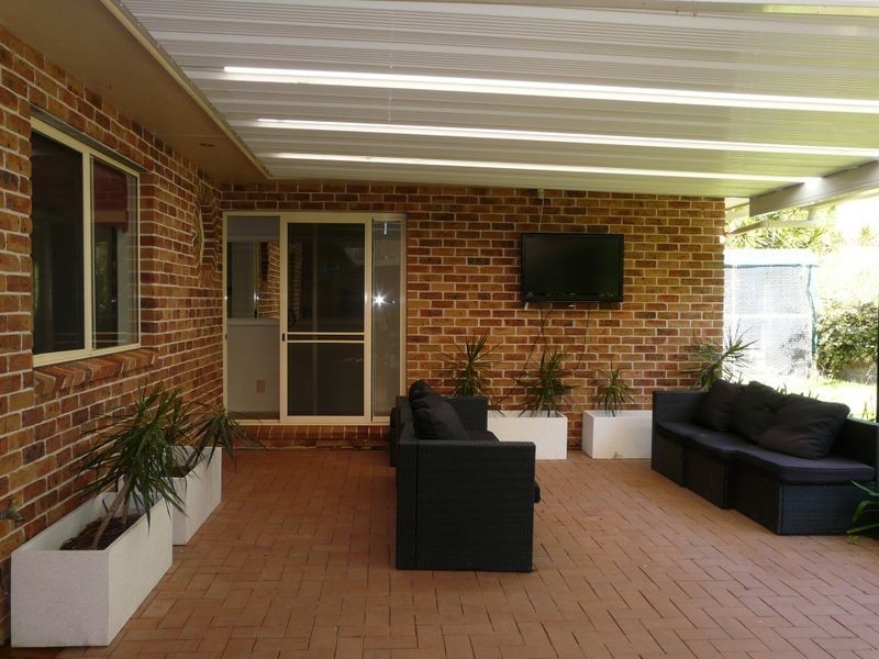 33 Figtree Drive, Diamond Beach NSW 2430