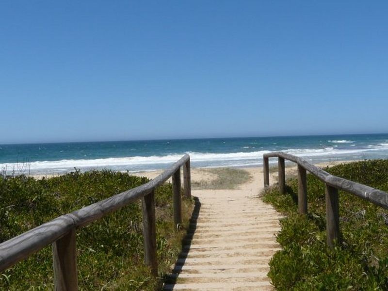 4 Edgewater Drive, Diamond Beach NSW 2430