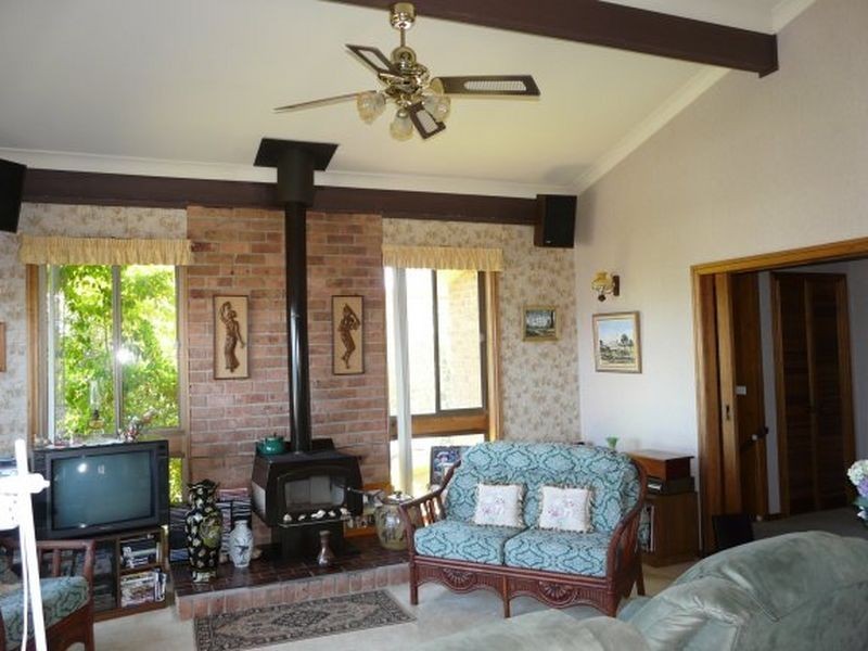 7 Scenic Avenue, Hallidays Point NSW 2430