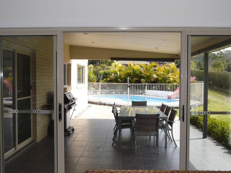 10 Oakview Drive, Hallidays Point NSW 2430