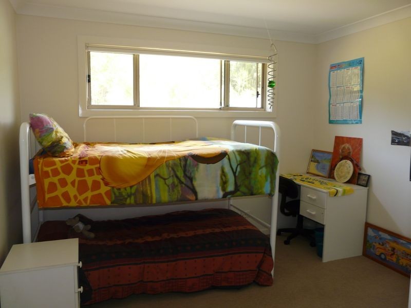 10 Oakview Drive, Hallidays Point NSW 2430