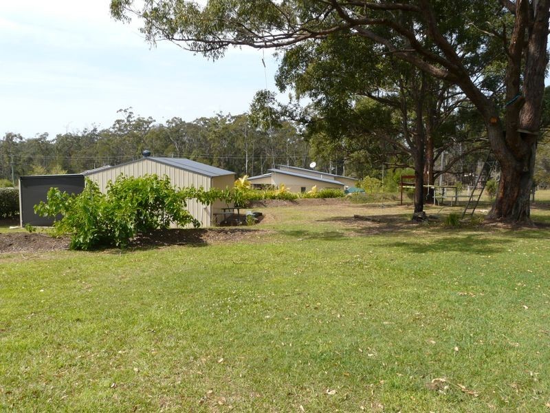 10 Oakview Drive, Hallidays Point NSW 2430