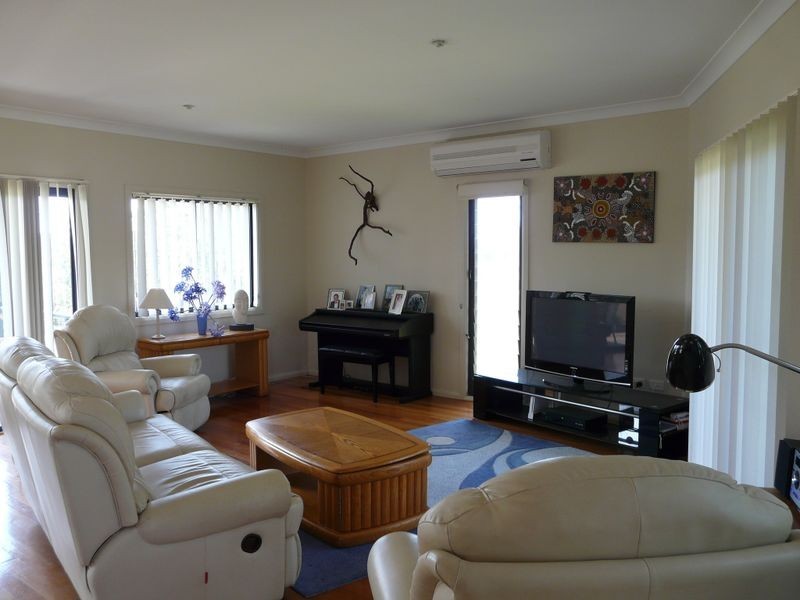 2/13 Glen Court, Hallidays Point NSW 2430