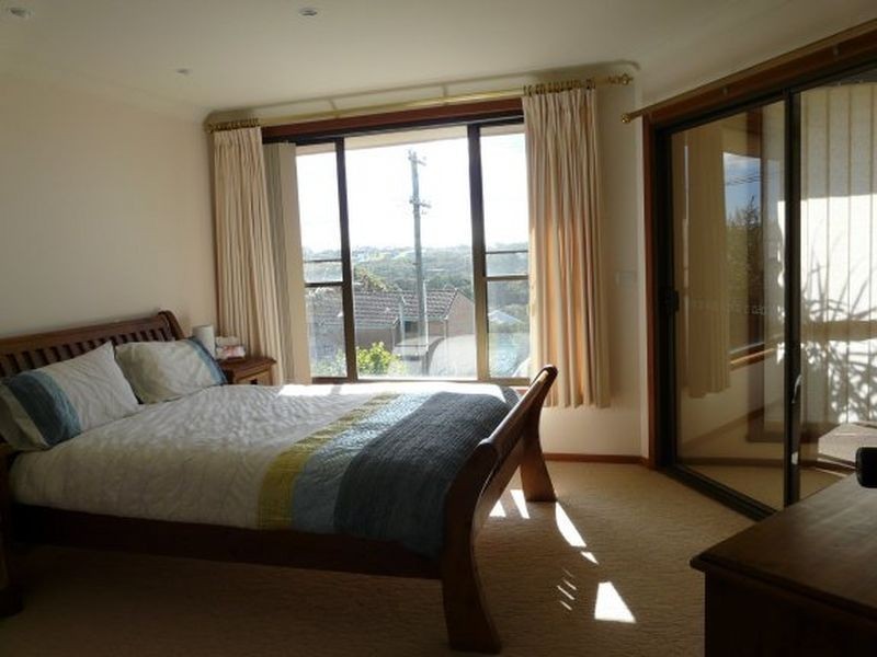 34 High Street, Black Head NSW 2430