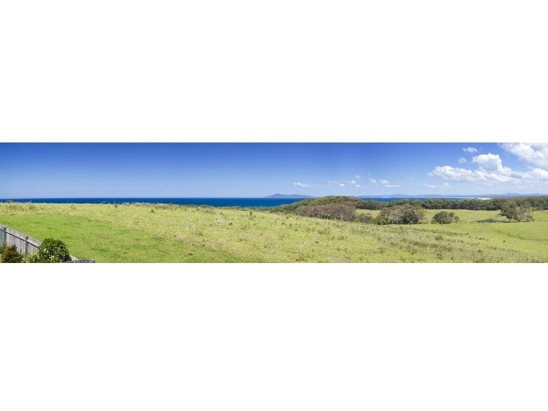 36 High Street, Black Head NSW 2430