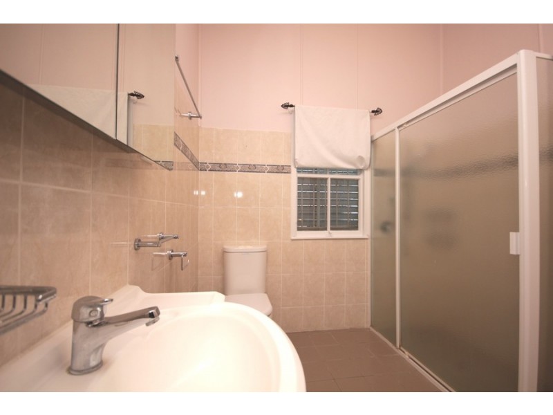 20 Walton Street, Dutton Park QLD 4102