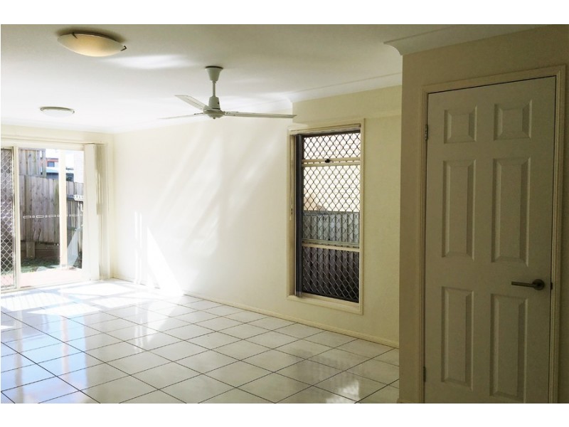 6/6 Butcher Avenue, Lawnton QLD 4501