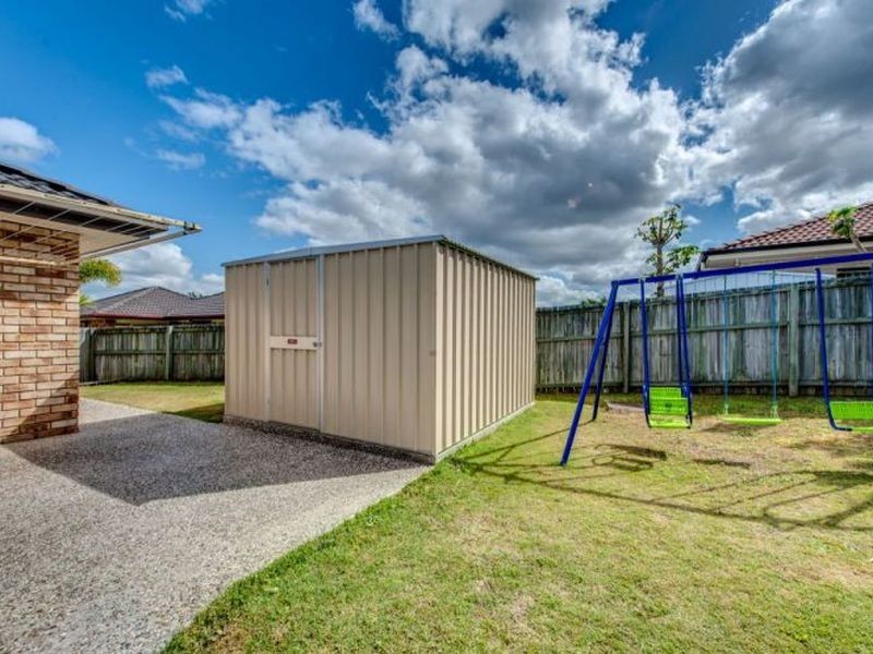 4 Clint Parade, Crestmead QLD 4132