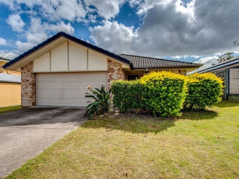 4 Clint Parade, Crestmead QLD 4132