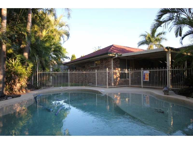 31 Brandella Place, Belmont QLD 4153