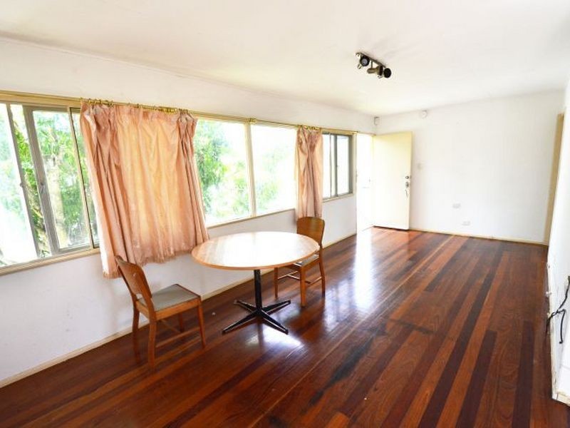 22 Sylvania Street, Logan Central QLD 4114