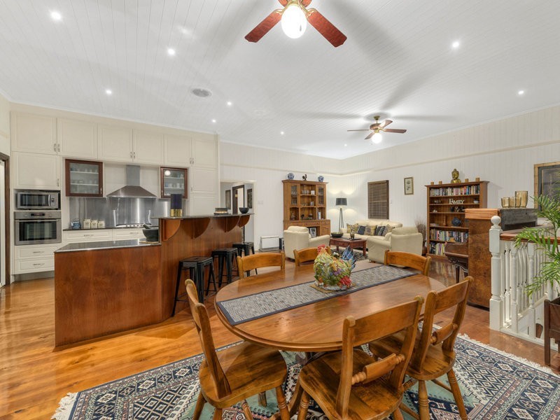 33 Withington Street, East Brisbane QLD 4169