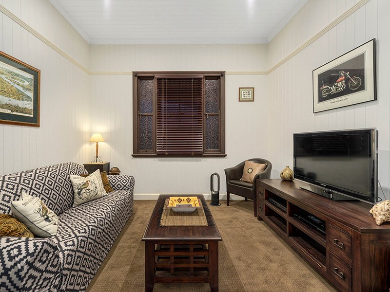 33 Withington Street, East Brisbane QLD 4169