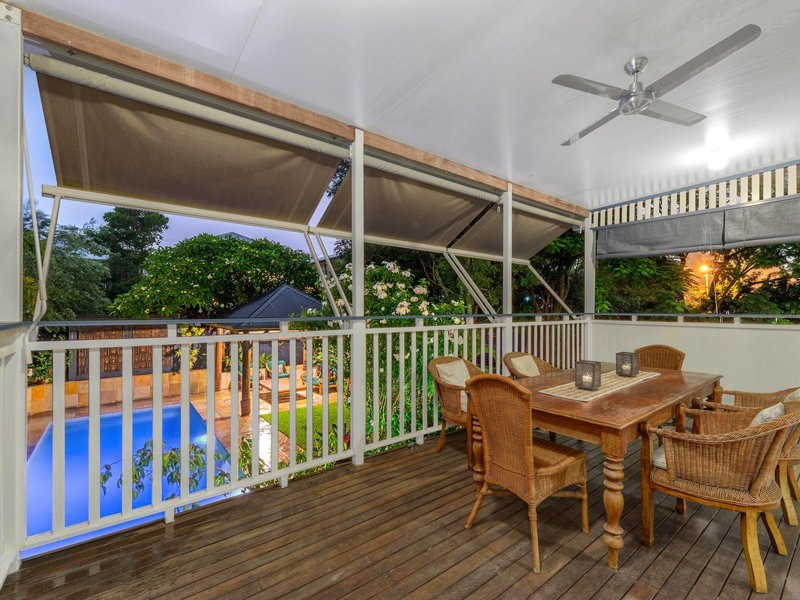 33 Withington Street, East Brisbane QLD 4169