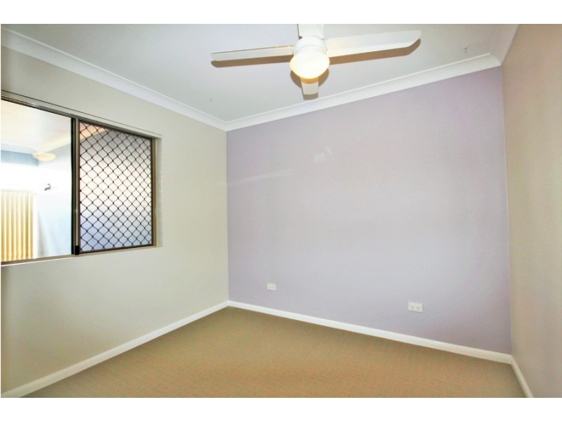 7/29 Crown Street, Holland Park West QLD 4121