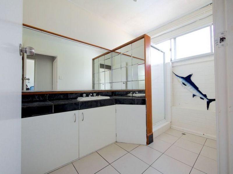 5 Fernshaw St, Macgregor QLD 4109