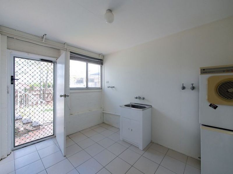 5 Fernshaw St, Macgregor QLD 4109