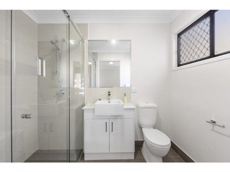 1/125 Ekibin Road, Annerley QLD 4103