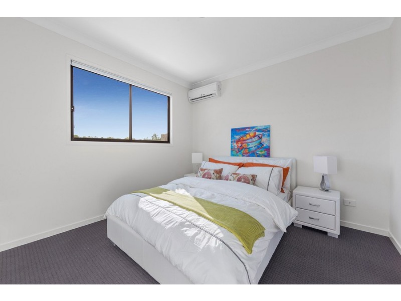 2/125 Ekibin Road, Annerley QLD 4103