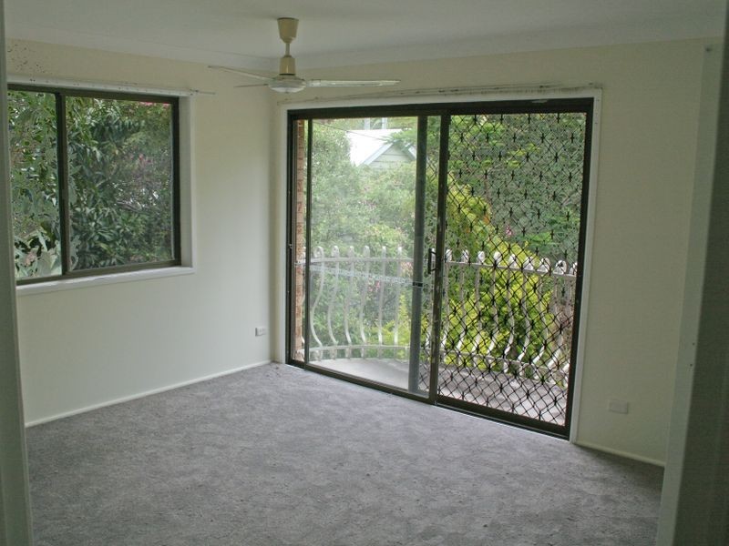 7 Palm Ave, Holland Park West QLD 4121