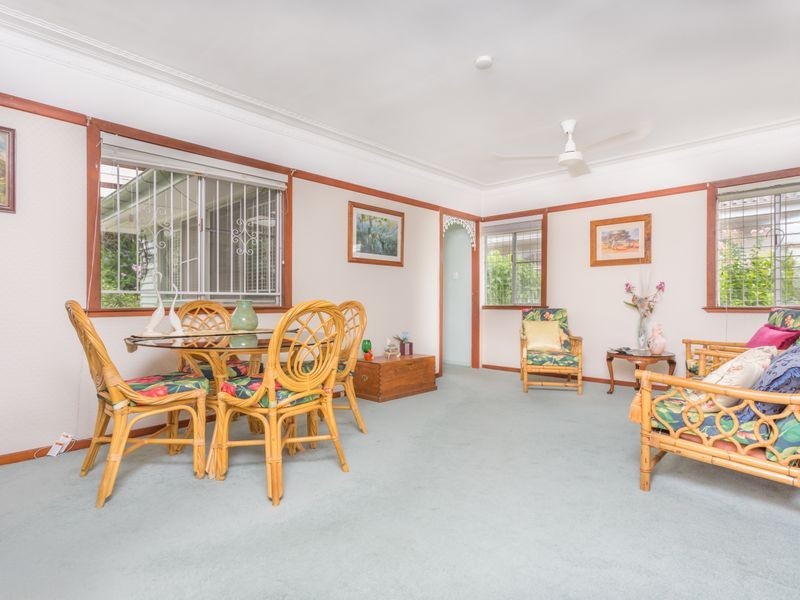 58 Effingham St, Tarragindi QLD 4121
