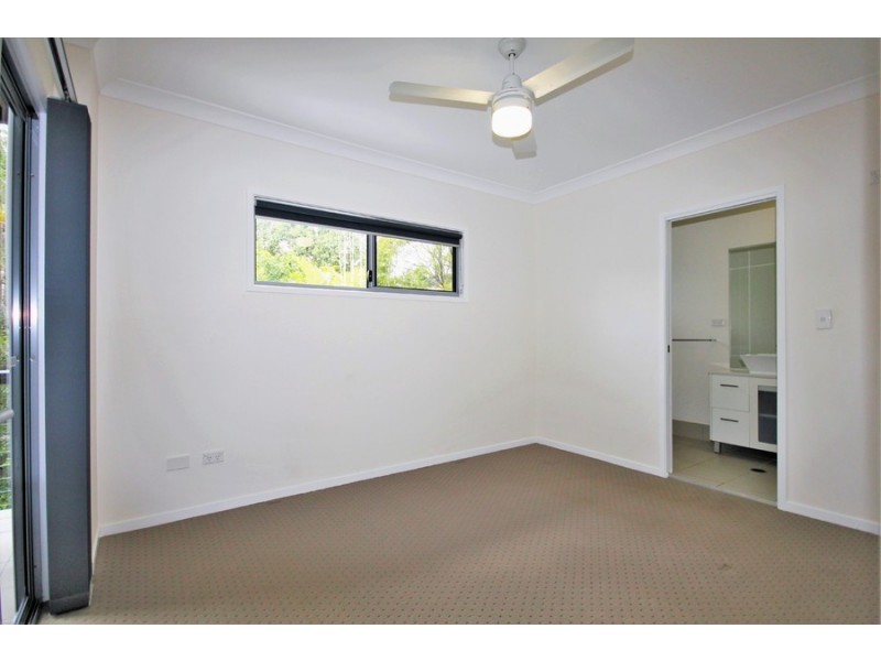 3/27 Steele Street, Holland Park QLD 4121
