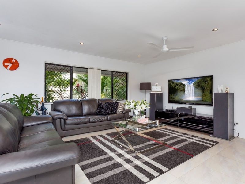 38 Hexham Street, Tarragindi QLD 4121