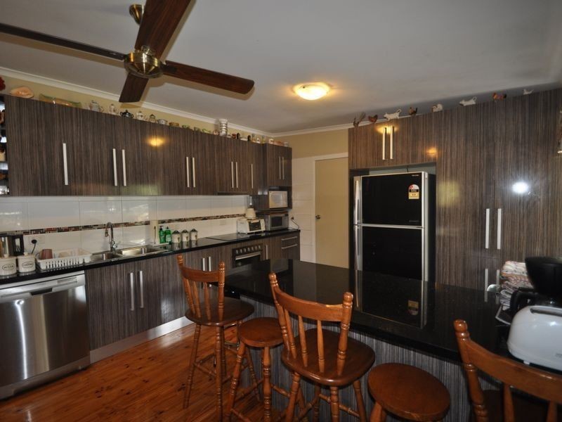 140 Jacaranda Ave, Logan Central QLD 4114