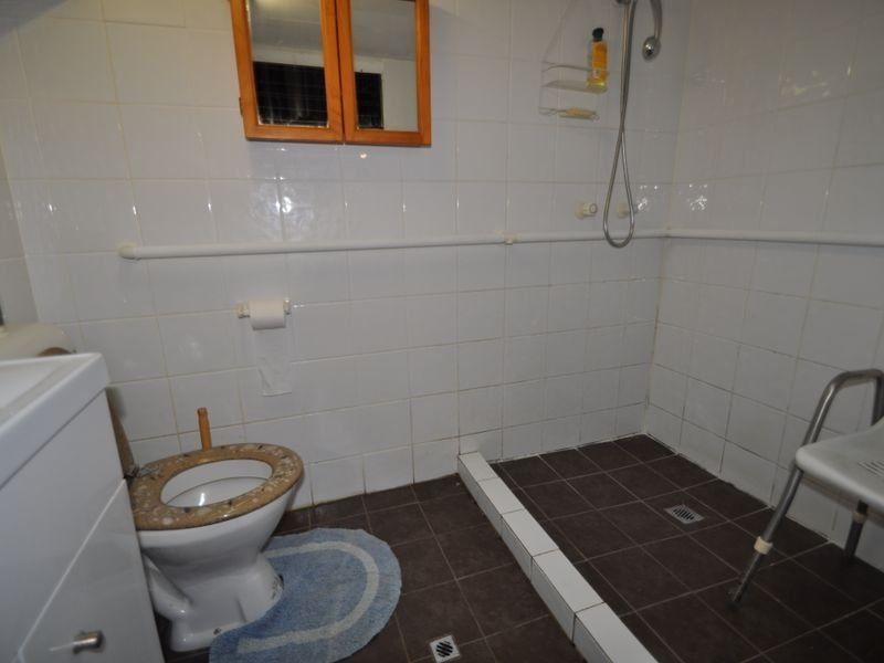 140 Jacaranda Ave, Logan Central QLD 4114