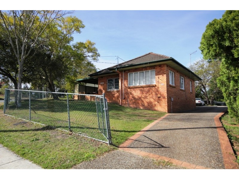 741 Cavendish Road, Holland Park QLD 4121