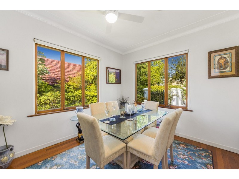 160 Cracknell Road, Tarragindi QLD 4121