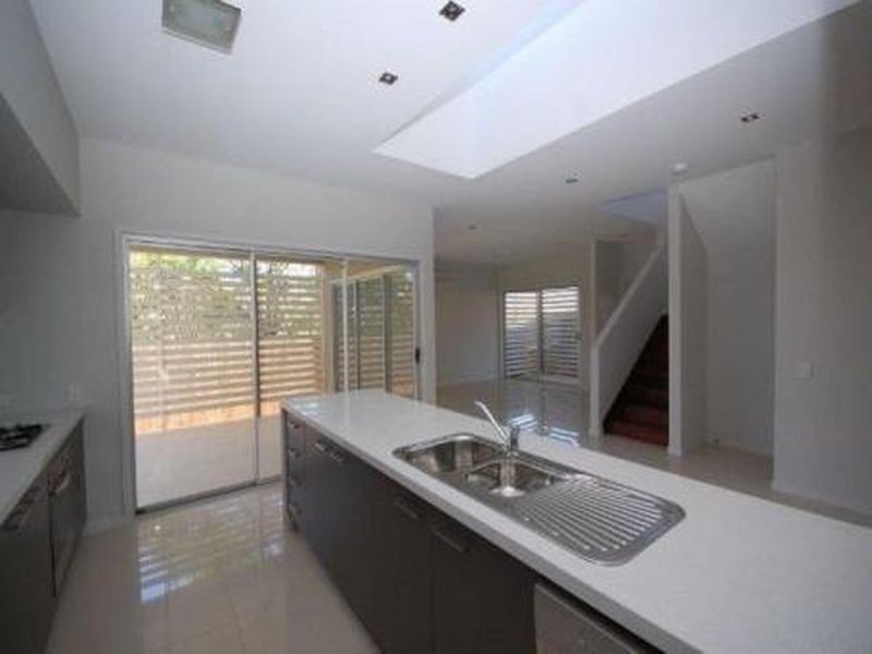 9/99 Ashby St, Fairfield QLD 4103