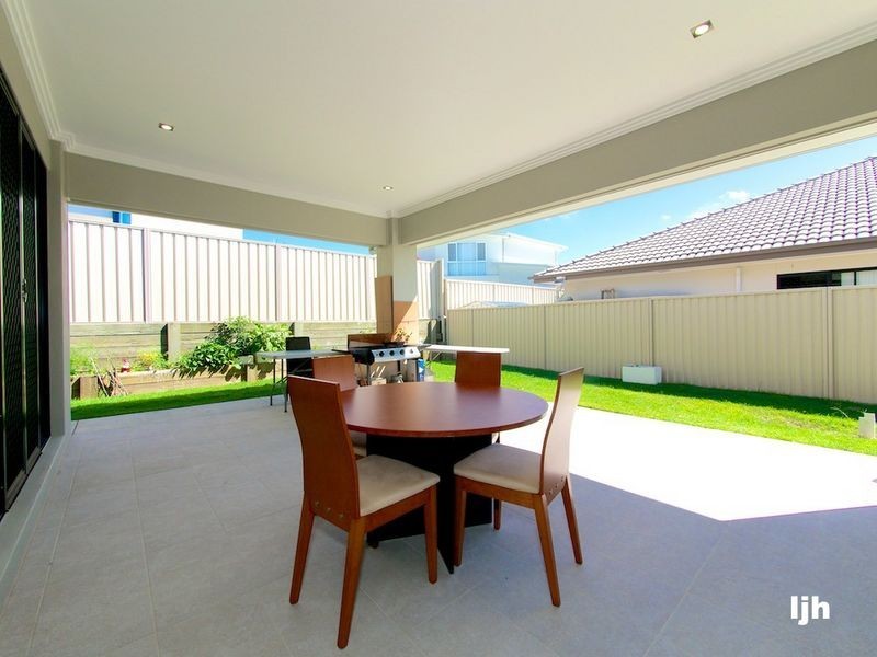3 Denver Grove, Regents Park QLD 4118