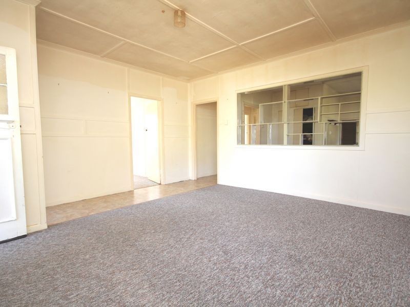 228 Beddoes Street, Holland Park QLD 4121