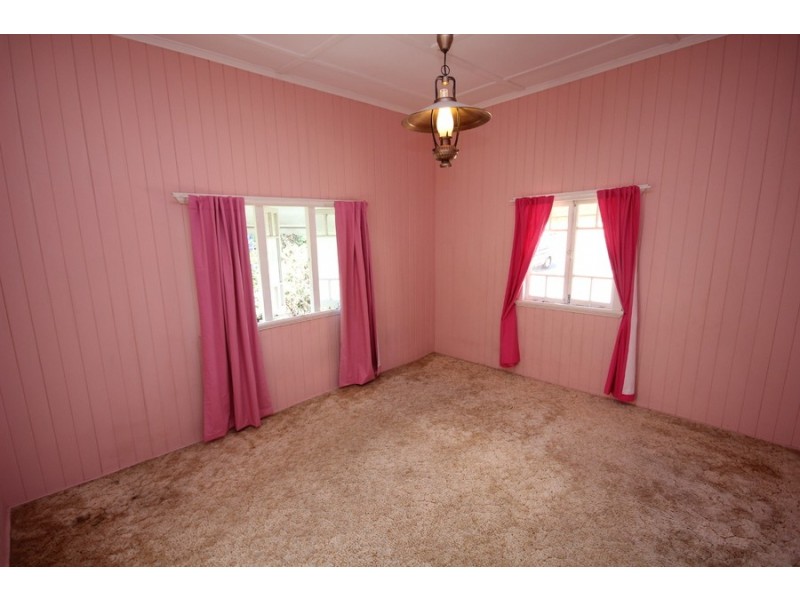 12 Baragoola Street, Coorparoo QLD 4151