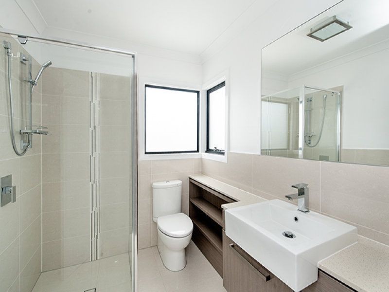 2/119 Jones Road, Carina Heights QLD 4152