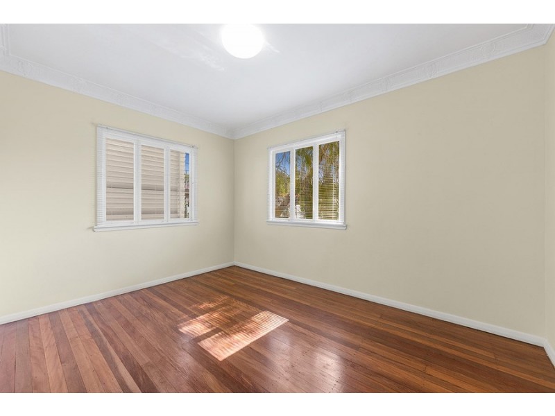 56 Galsworthy Street, Holland Park West QLD 4121