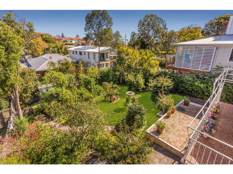 95 Waverley Road, Camp Hill QLD 4152