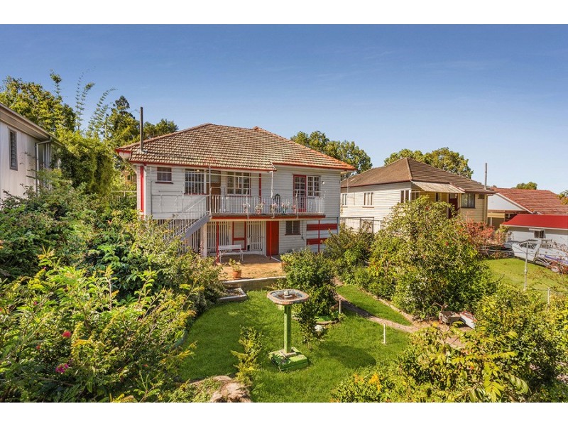 95 Waverley Road, Camp Hill QLD 4152