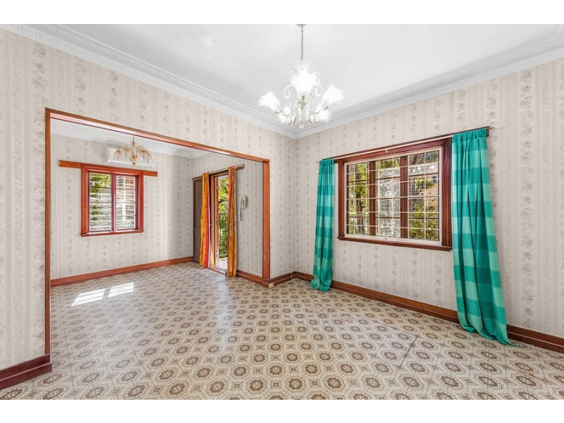 95 Waverley Road, Camp Hill QLD 4152