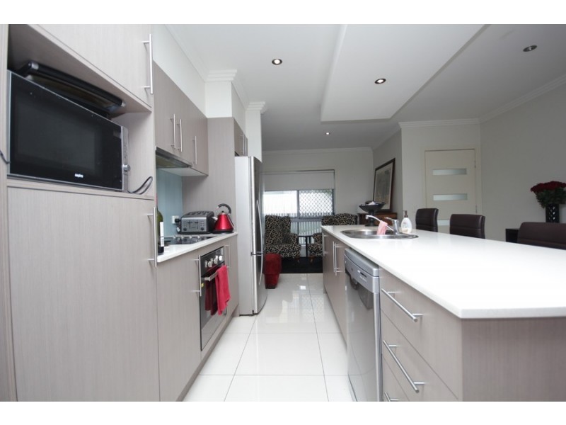 9/276 Pine Mountain Road, Carina Heights QLD 4152