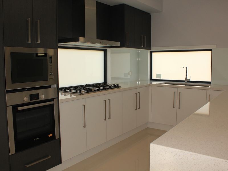 96 Bromley St, Kangaroo Point QLD 4169