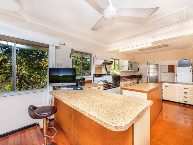 361 Toohey Rd, Tarragindi QLD 4121