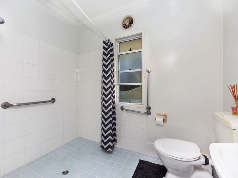 361 Toohey Rd, Tarragindi QLD 4121