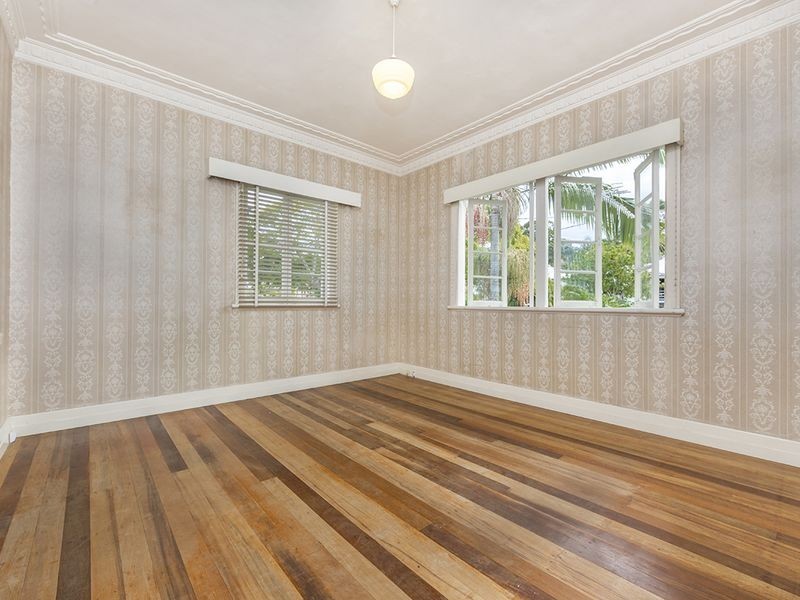 16 Esther St, Tarragindi QLD 4121