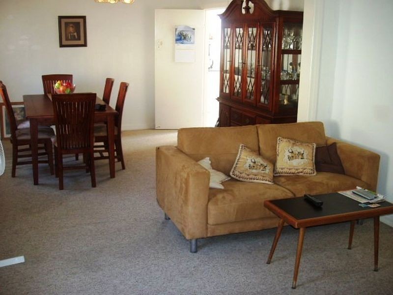 30 Arnold Street, Holland Park West QLD 4121