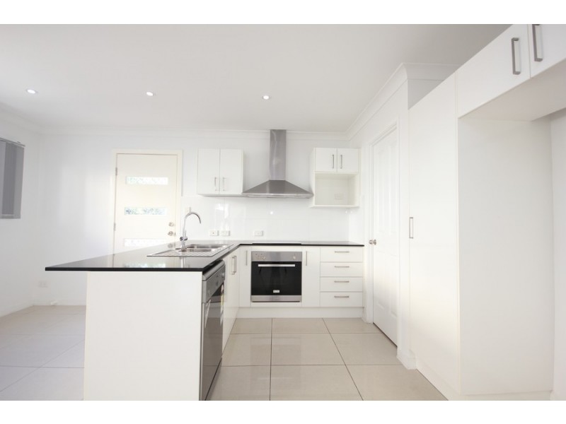 2/11 Rise Street, Mount Gravatt East QLD 4122